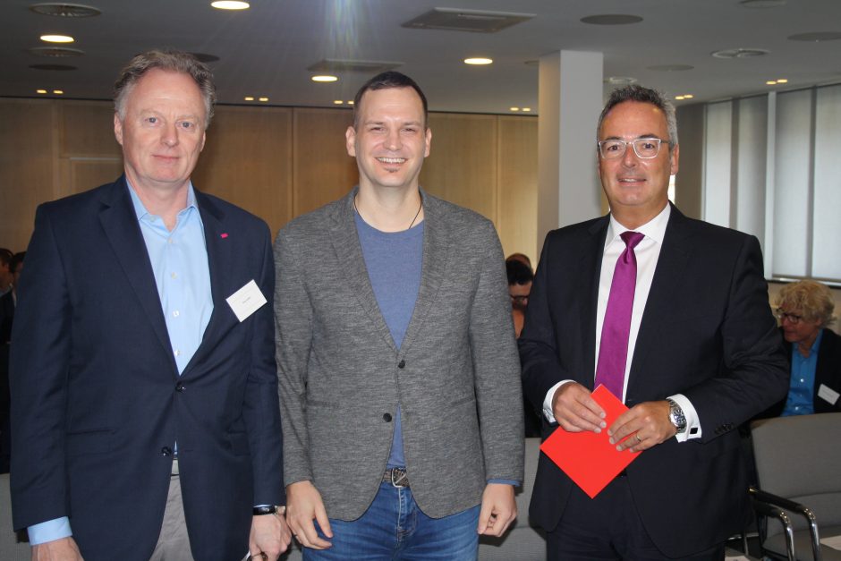 Mitarbeiter-Recruiting: Nico Rose begeistert Familienunternehmer und Sparkasse