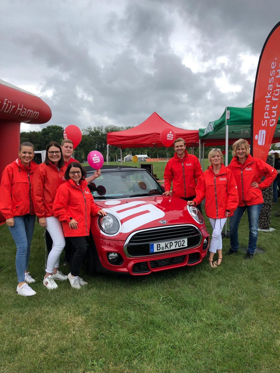 Lippeparkfest: Großer Andrang beim Stand der Sparkasse Hamm
