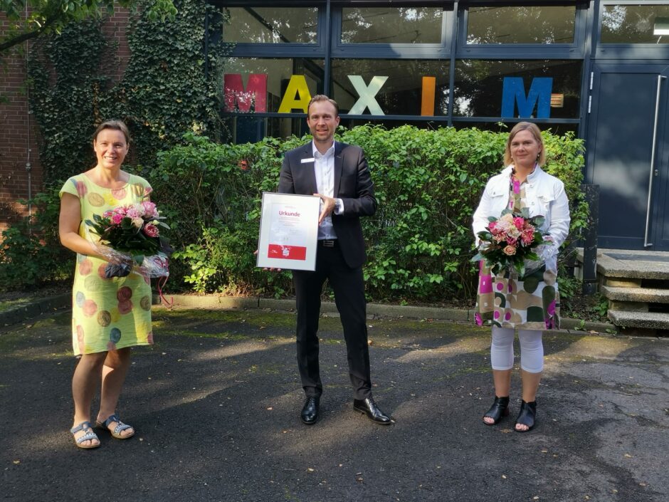 Maximilianschule gewinnt 1.000 Euro beim Sportabzeichenwettbewerb der Sparkasse