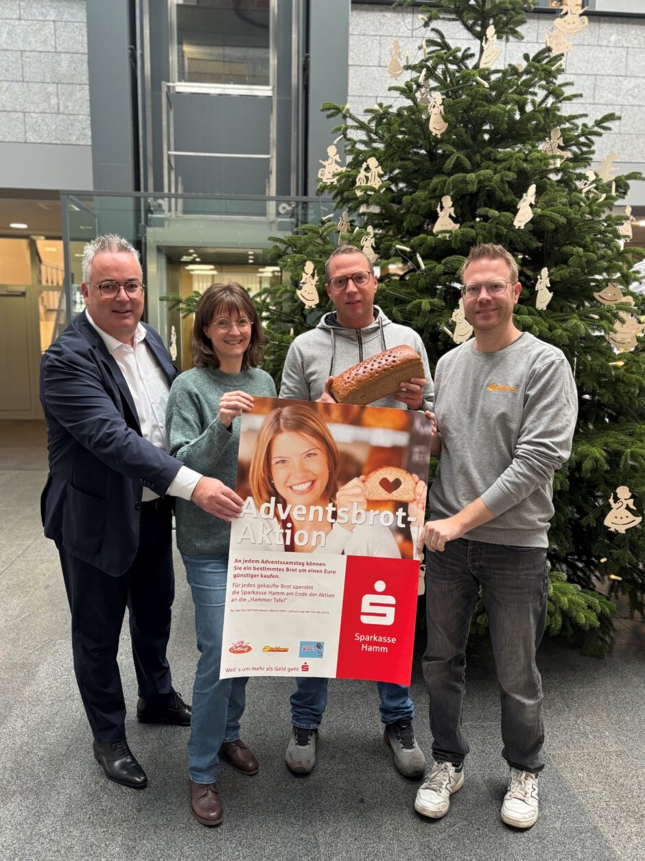 Adventsbrotaktion der Bäckereien Dördelmann, Potthoff, Ridder und Sparkasse Hamm zu Gunsten der Hammer Tafel