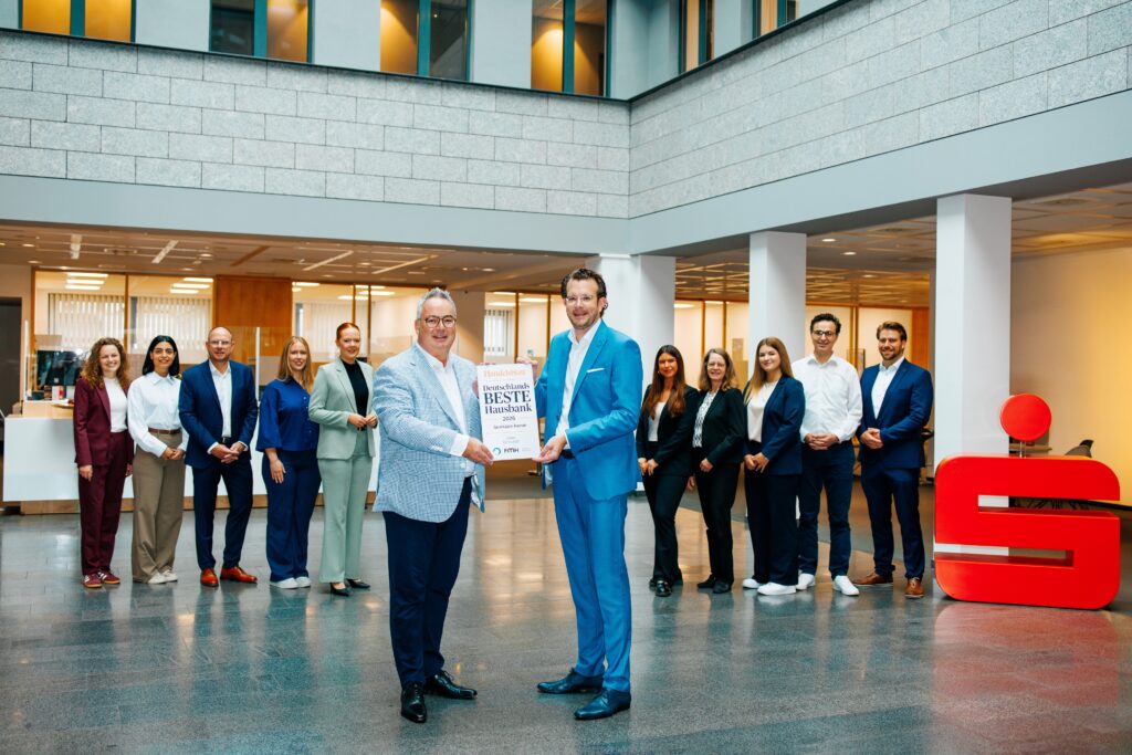 Übergabe Siegel "Deutschlands Beste Hausbank" in Hamm.